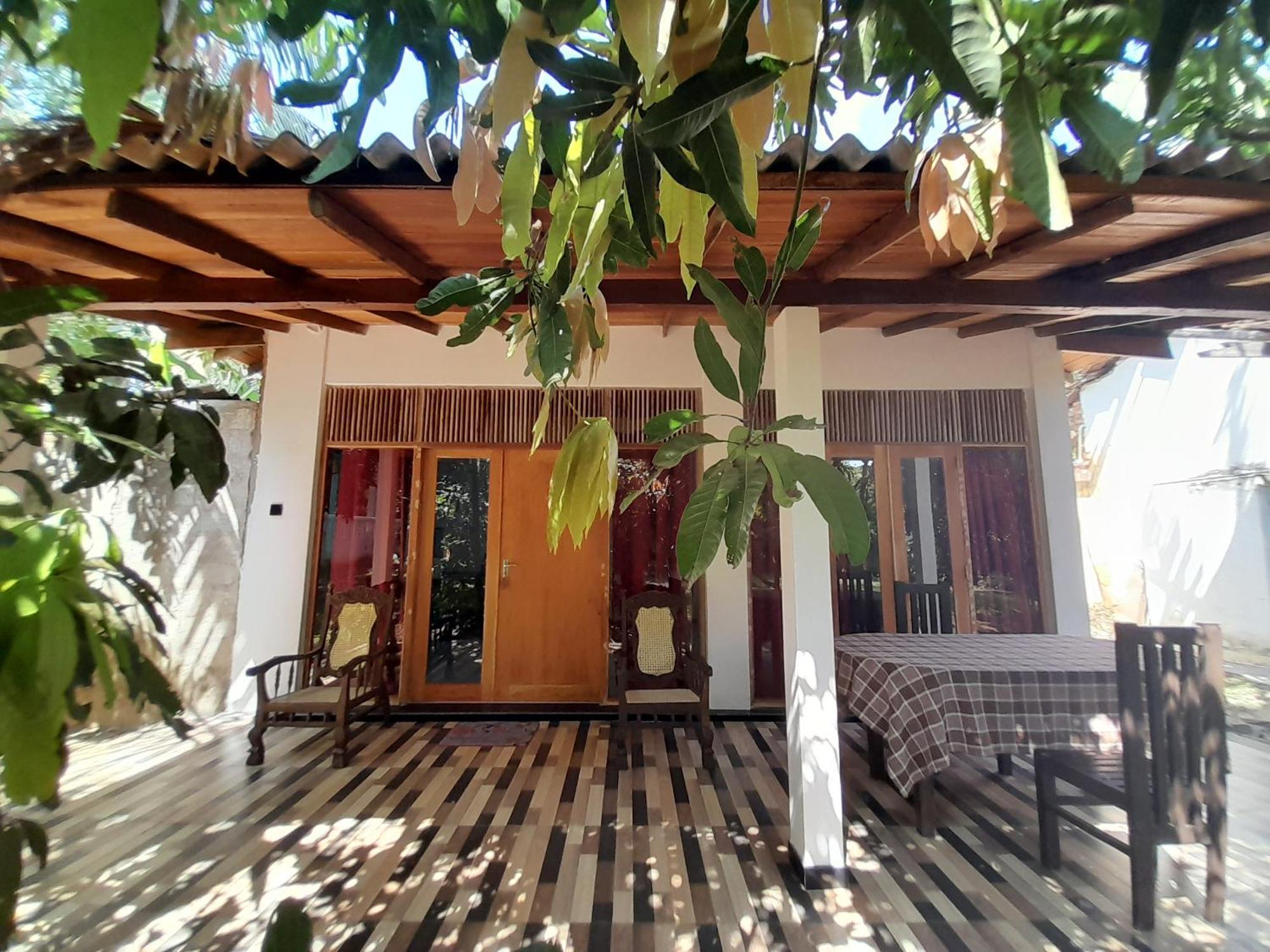 Dinuri Villa Tangalle Exterior photo